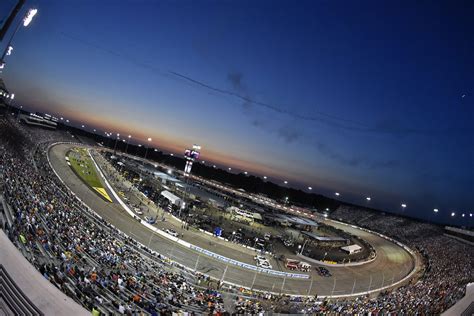 Richmond Raceway to Host 2023 NASCAR Race Weekends on April 1-2 & July ...