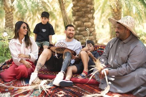 Lionel Messi and his family explore Saudi Arabia's touristy places ...