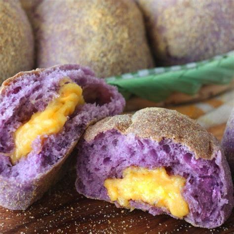 These Ube Pandesal are not just pretty, they are deliciously soft and ...