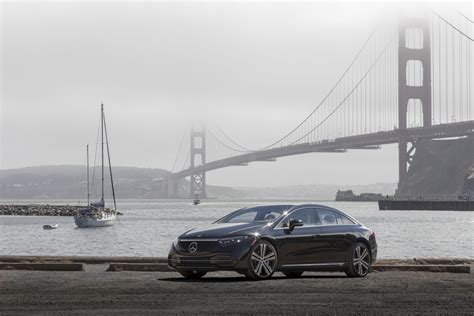 Explore the Mercedes-Benz EQS 450 4Matic Sedan | EV.Guide