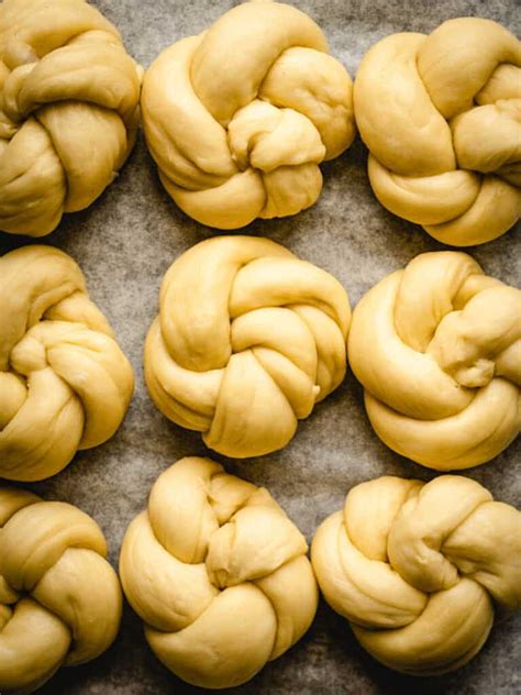 Challah Rolls Recipe - Kickass Baker