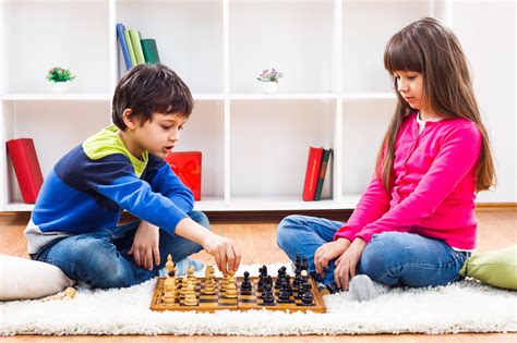 How To Teach Your Kids Chess (And Why It's A Great Idea) - Chess.com