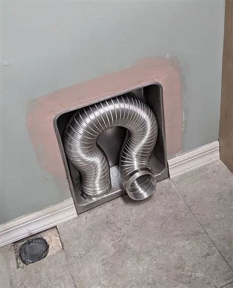 How To Set Up a Dryer Vent Hose In Tight Space