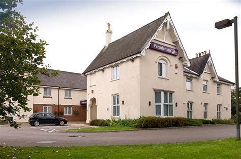 PREMIER INN TAUNTON RUISHTON HOTEL - UPDATED 2022 Reviews & Price ...