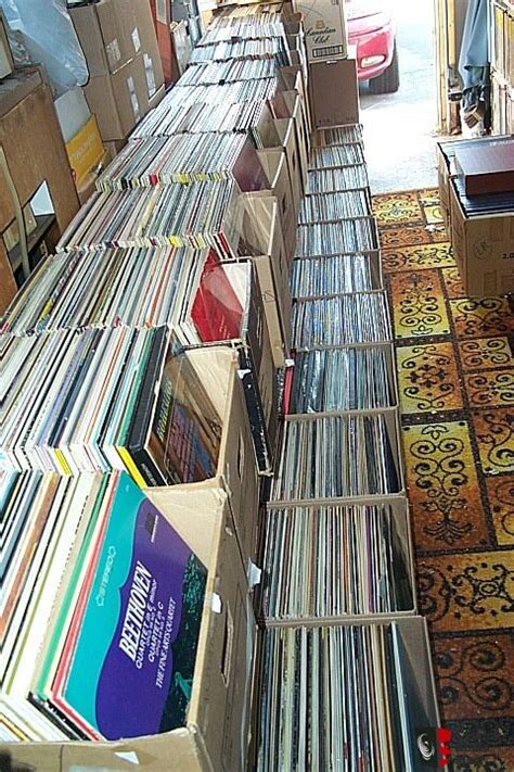 HUGE COLLECTION OF 15,000 CLASSICAL MUSIC VINYL RECORDS!!!! Photo ...