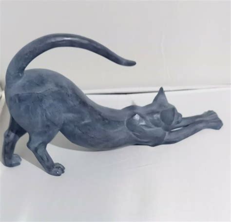 Border Fine Arts Cubist Cat stretching. | Cubist, Cat stretching, Art