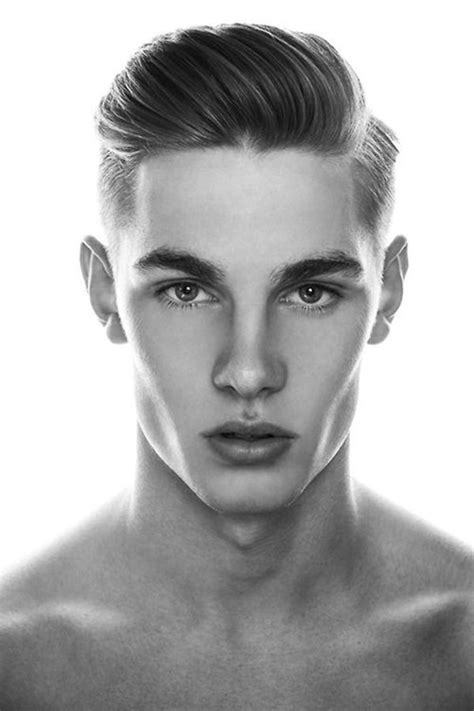 face-exercises-for-men-to-get-a-jawline | Chiseled jawline, Face ...