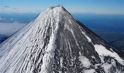 Alaska volcano could erupt IMMEDIATELY after enormous 7.2-magnitude ...