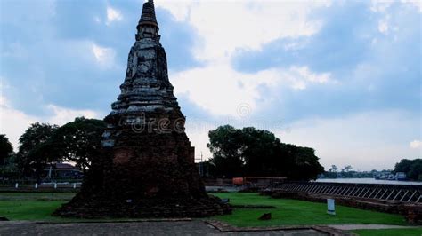 High Water at the River in Ayutthaya, Thailand at Wat Chaiwatthanaram ...