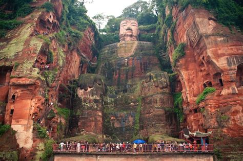 The Amazing World : The Leshan Giant Buddha, Shizhong, Leshan, Sichuan ...