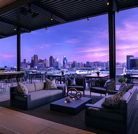 Rooftop Restaurants In Dallas | Uptown Rooftop Bars - Upside West ...