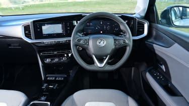 Vauxhall Mokka - Interior, design and technology | Auto Express