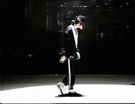 Moon Walk Michael Jackson GIF - Moon Walk Michael Jackson Michael ...