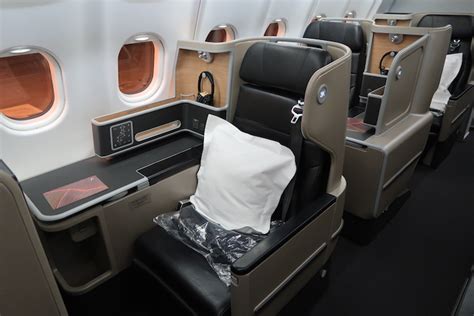 Review: Qantas A330 Business Class (Sydney - Perth)