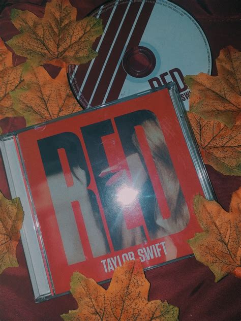 Red Deluxe Edition Taylor Swift, Hobbies & Toys, Music & Media, CDs ...