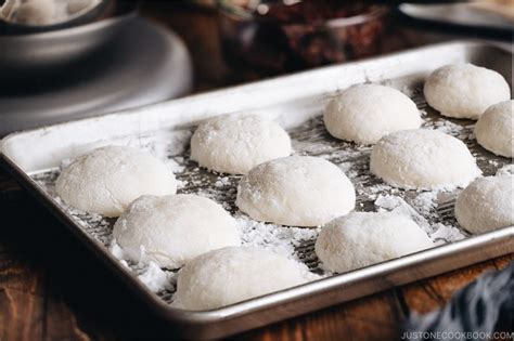 How to Make Mochi with a Stand Mixer (Homemade Mochi) – Contest Coupon