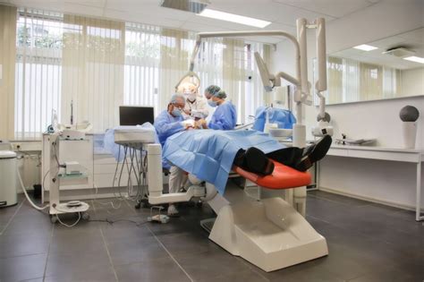 Choosing the Right Sedation Option: Dental Comfort Tips for Patients