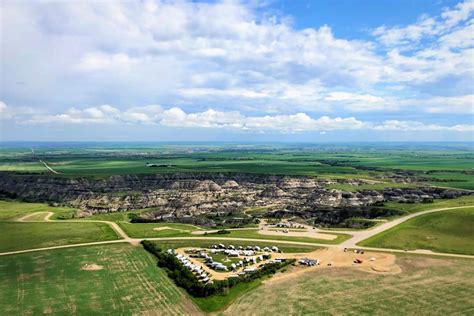 10 Drumheller Camping Sites You'll Love to Camp At (for 2024)