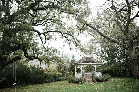 Amenities - Round Barn Farm