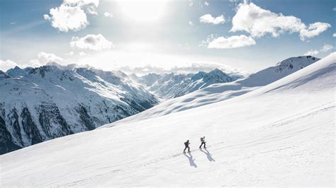 Snowy Ski Mountains Wallpaper