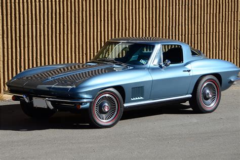 1967 CHEVROLET CORVETTE 327/300