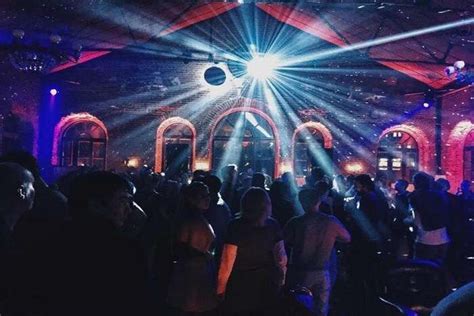 Moscow Nightlife: To Soak In The Most Happening Vibes Ever