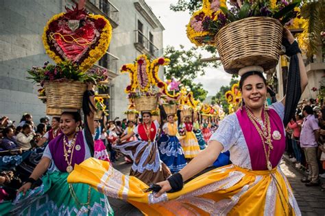 Fotos del desfile de delegaciones de la Guelaguetza 2018 | México ...