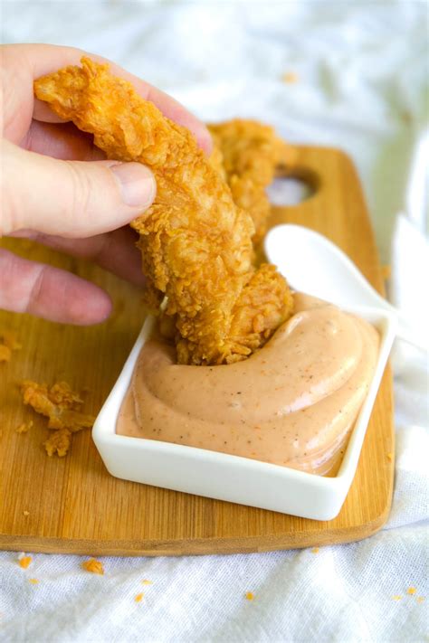 Make the famous Raising Cane's chicken and fry sauce recipe right at ...