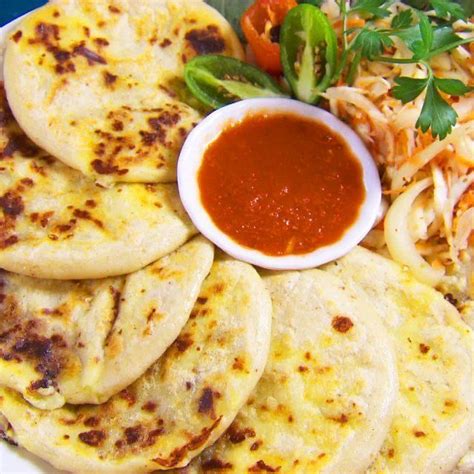 (A)Pupusa de Frijol con Queso – Mercadito Online