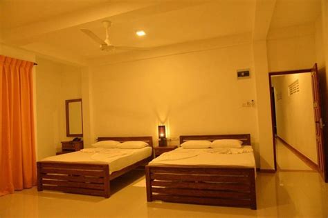 Anuradhapura Hotels: 484 Cheap Anuradhapura Hotel Deals, Sri Lanka