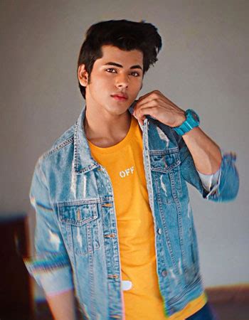 Siddharth Nigam Age, Family, Biography, Education & More