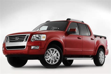 2007 Ford Explorer Sport Trac Specs, Price, MPG & Reviews | Cars.com