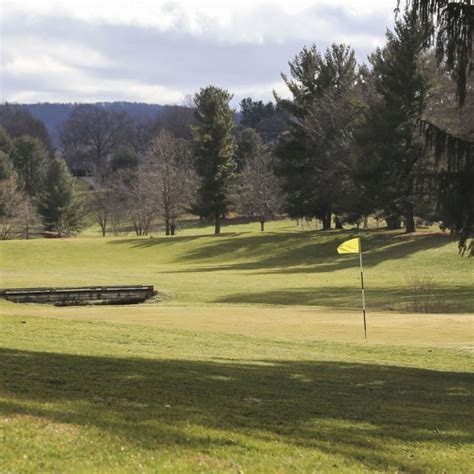 Waynesboro Country Club in Waynesboro, Mississippi, USA | GolfPass