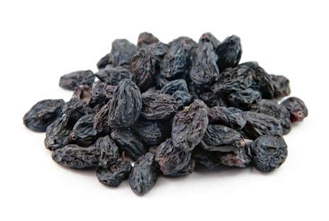 Seedless Raisins at best price in Mumbai by Shree Chamunda Enterprise ...