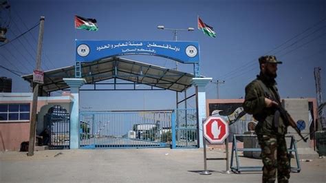 Israel shuts Erez crossing to Gaza workers