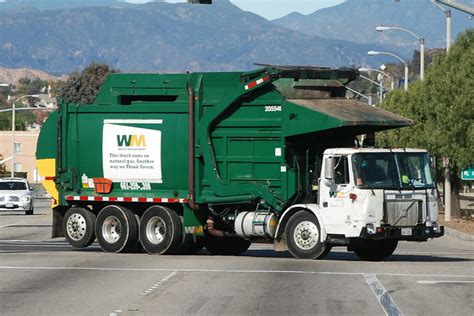 WASTE MANAGEMENT (WM) TRUCK - a photo on Flickriver