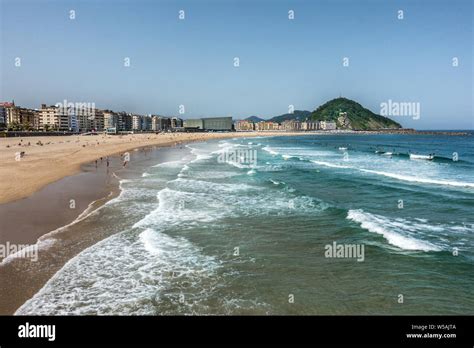 Zurriola beach in San Sebastian Spain Stock Photo - Alamy