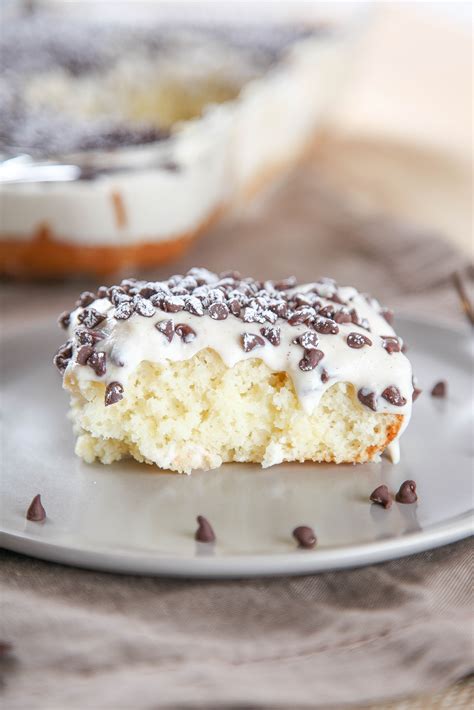 Cannoli Cake with Cannoli Cream Frosting - Baking Beauty