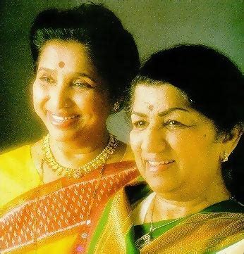 Lata Mangeshkar Family Photos