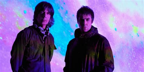 Oasis’ Liam Gallagher and the Stone Roses John Squire Detail Debut ...