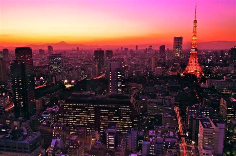 Tokyo lights | Tokyo tower, Tower city, City sky