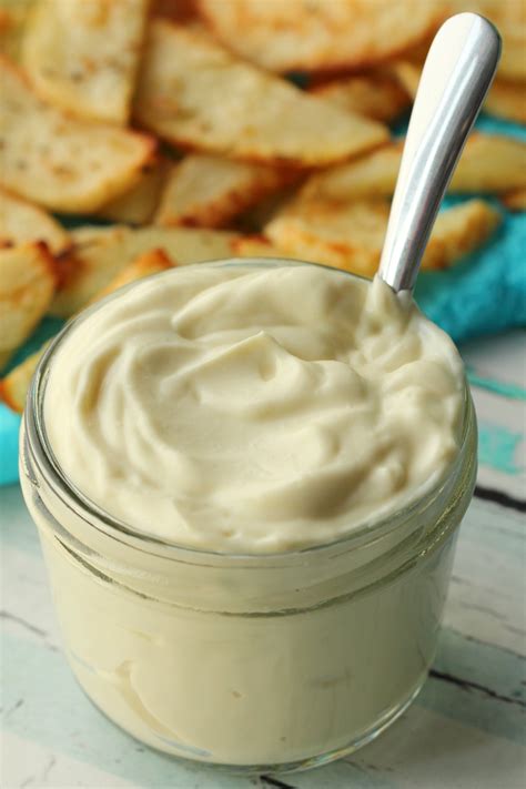 Vegan Mayo (Rich, Thick and Creamy!) - Loving It Vegan