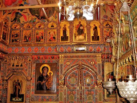 Iconostasis inside St. Basil’s Cathedral at Red Square in Moscow ...