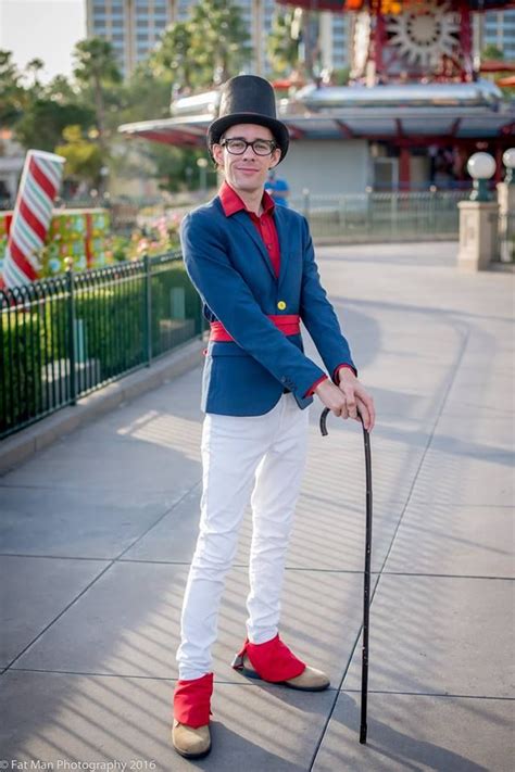 Andrew Clemmons [as Scrooge McDuck] (Cosplay by AndrewClemmons ...