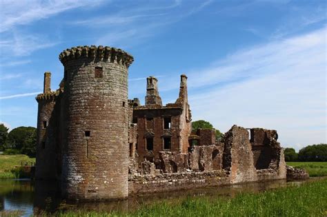 Our Maxwell family's historic castle - Review of Caerlaverock Castle ...