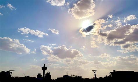 The Iconic Patang hotel of Ahmedabad graced by a beautiful setting sun ...