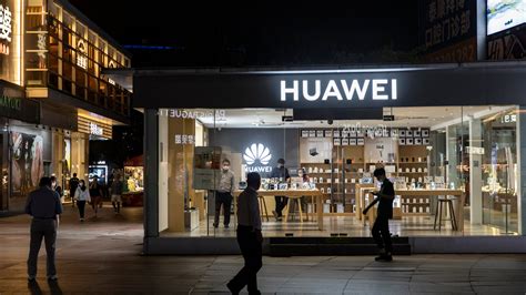 Huawei Phone Is Latest Shot Fired in the U.S.-China Tech War - The New ...