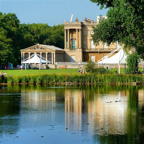 London Ticket Alert: Buckingham Palace Garden Guided Tour – The Spring ...