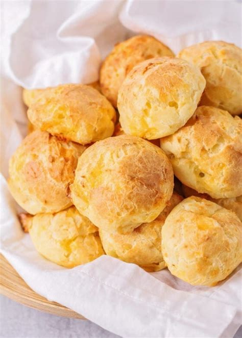 Cheese Puffs Recipe {AKA Gougeres} | Lil' Luna