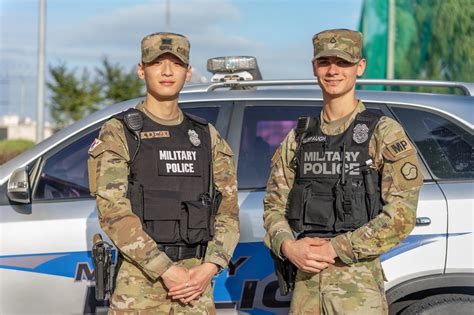 Korean National Police recognize Daegu Soldiers for emergency response ...